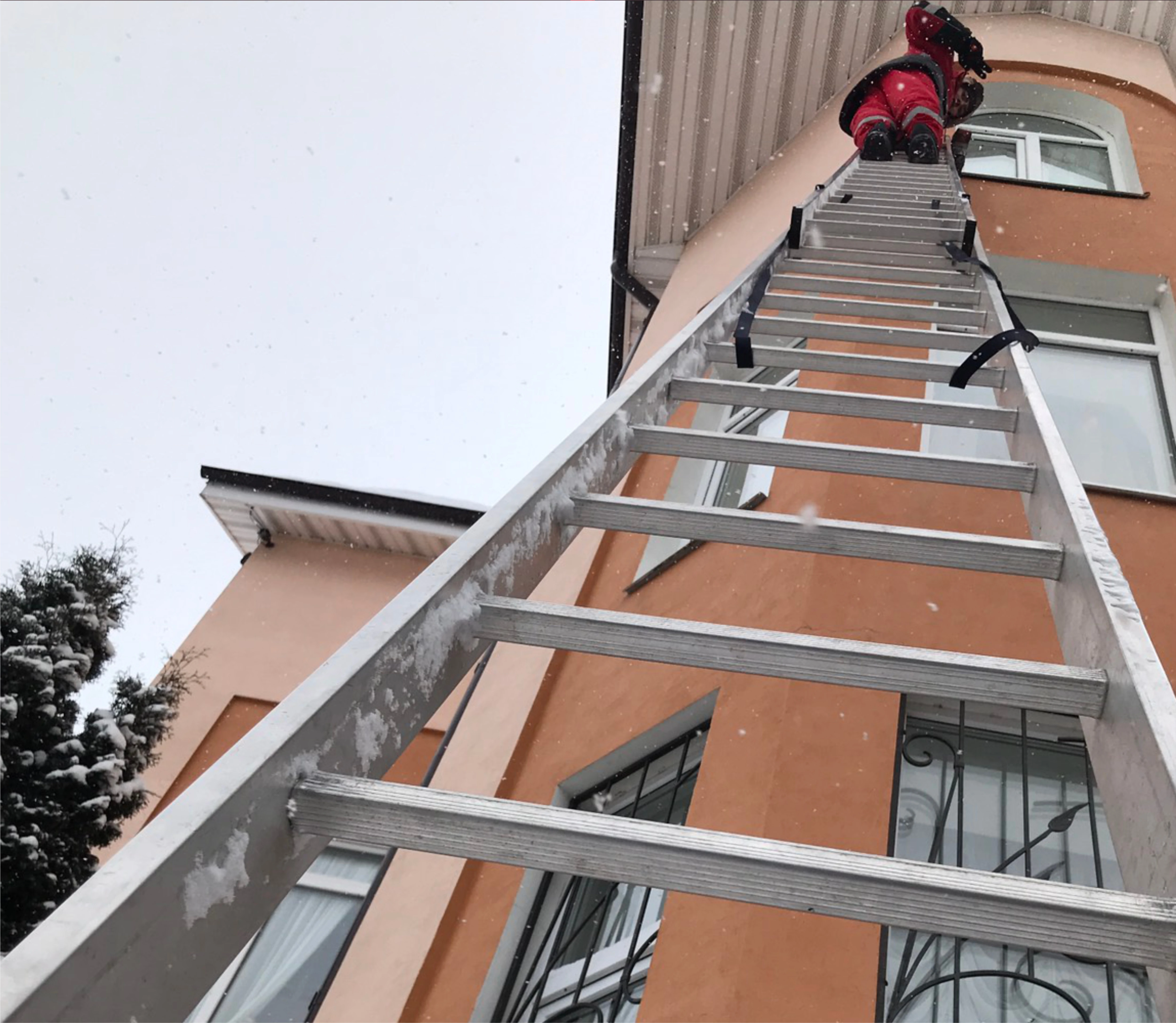 монтаж видеонаблюдения в коттедже