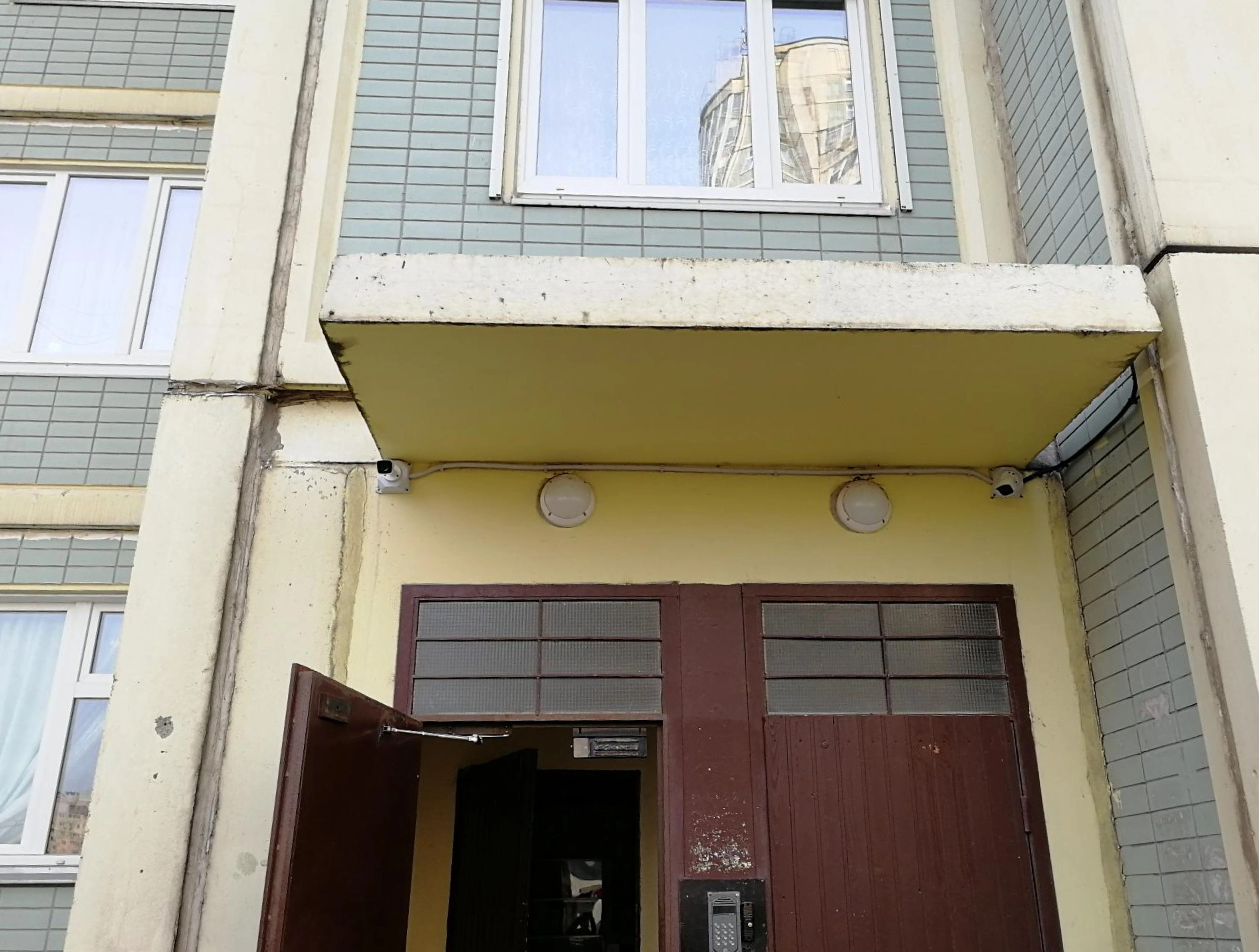 Установка видеонаблюдения в подъезде МКД на ул. Дирижабельная