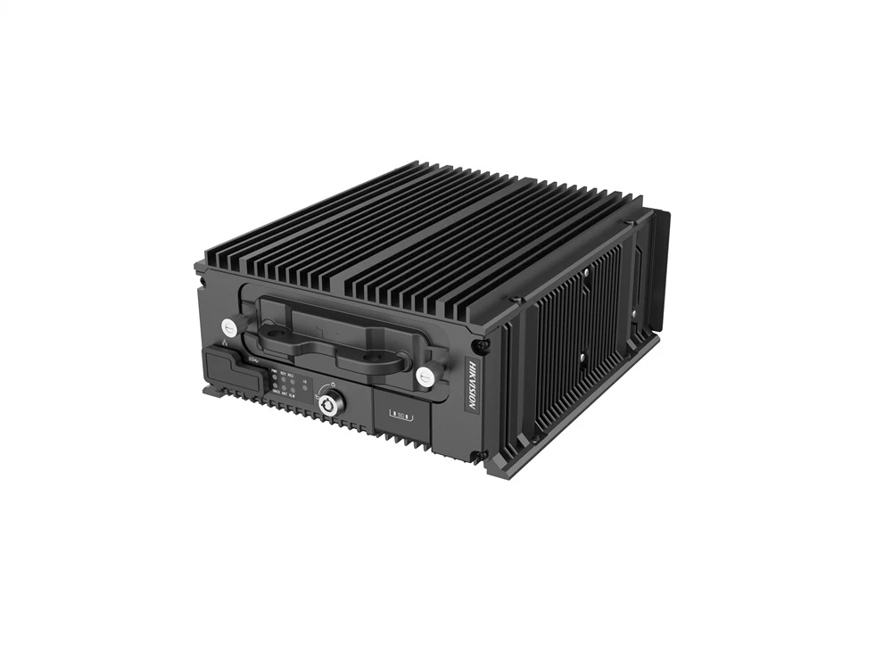 Мобильный видеорегистратор Hikvision AE-MD7083 с SSD-накопителем 1 ТБ, вид спереди и сбоку